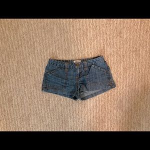 ***SOLD*** Jake Jeans Blue Jean Short Shorts (Size 3)